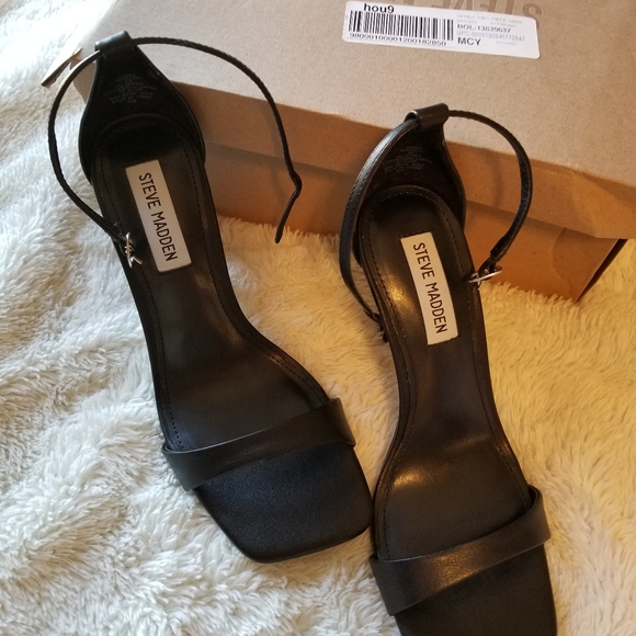Steve Madden Stilettos - Picture 5 of 8